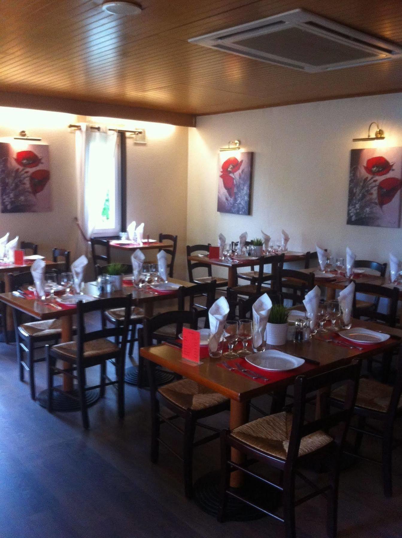 Brit Hotel Reims La Neuvillette